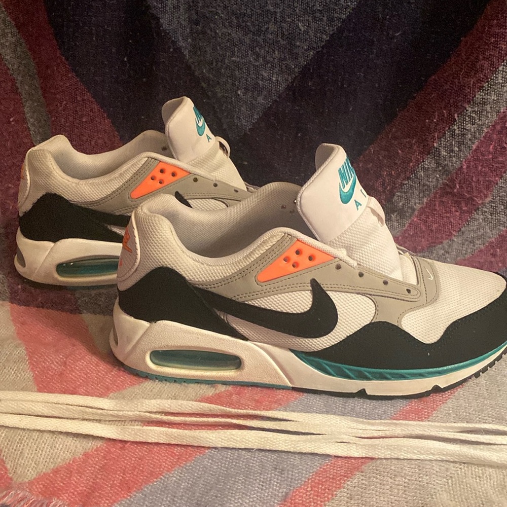 Nike Air Max. Size 9